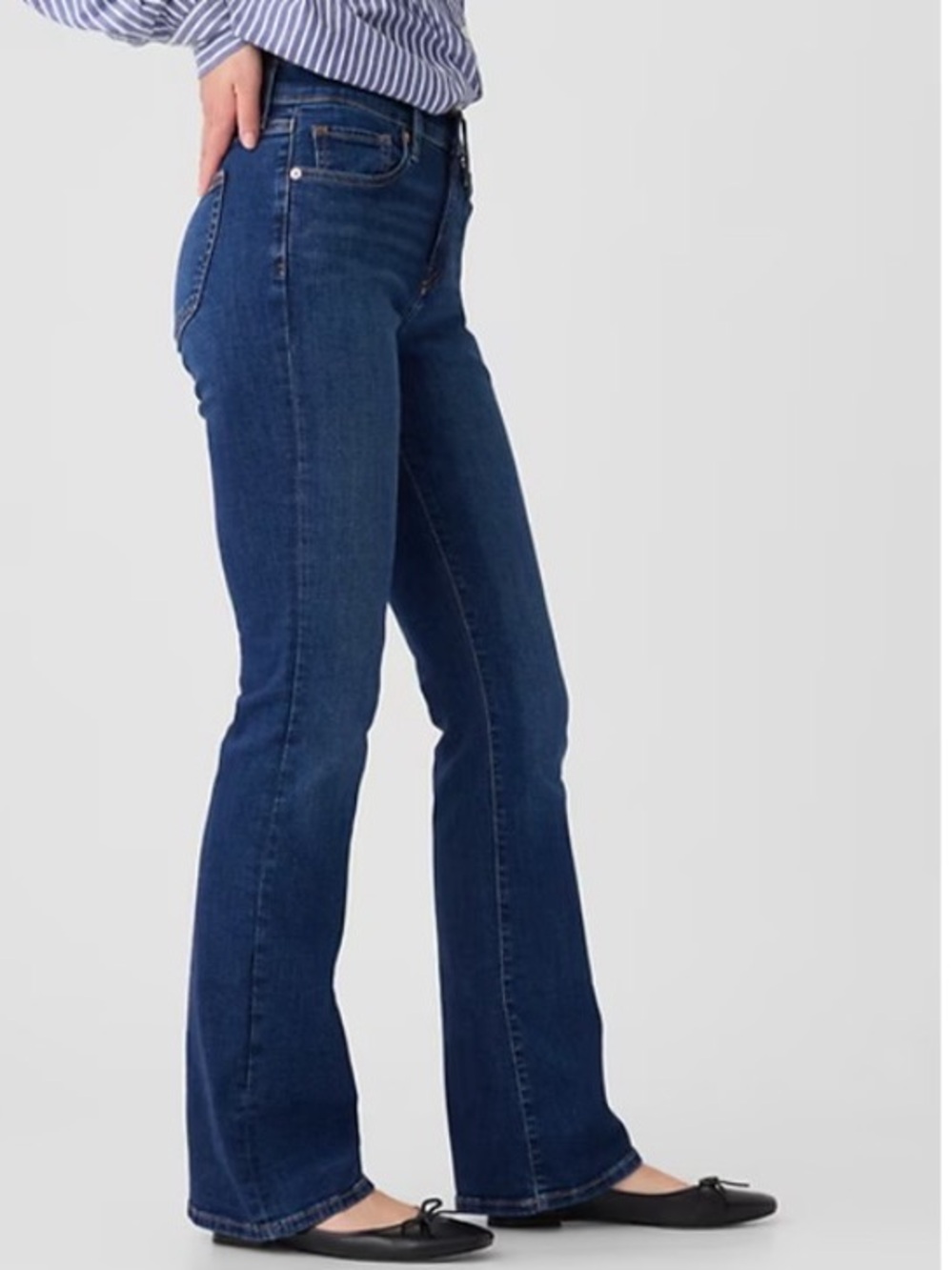 Gap Mid Rise Baby Boot Jeans